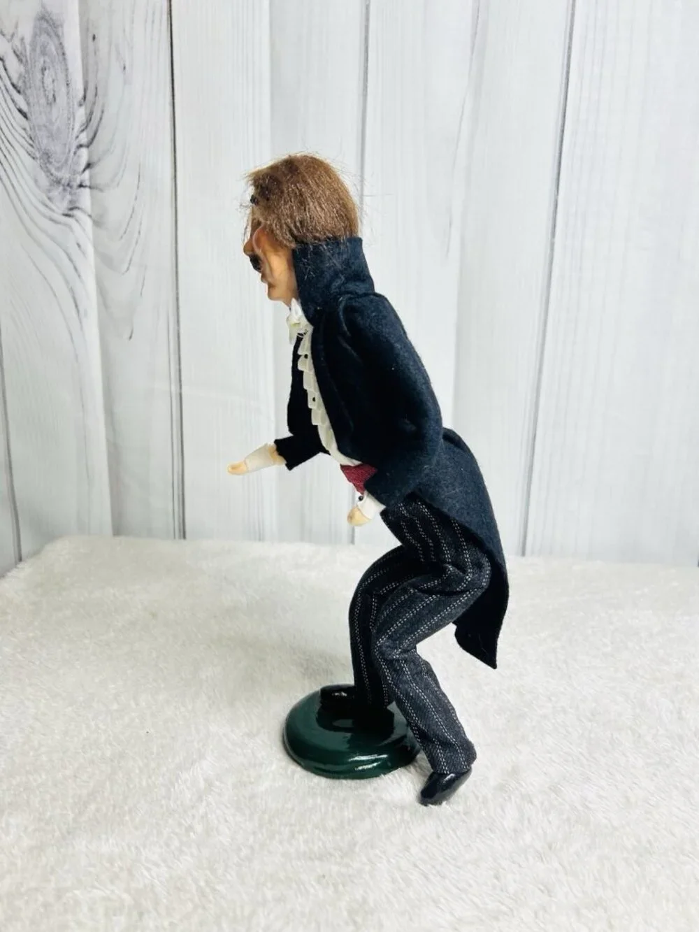 Byers Choice Tuxedo Man Piano Player RARE 1999 Excellent Condition